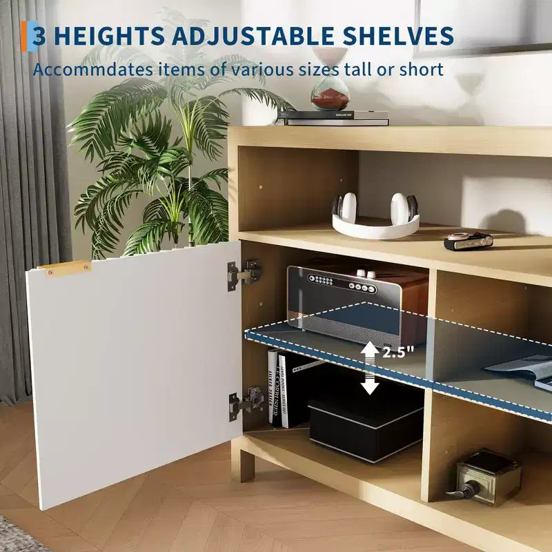 Meuble TV moderne de 150 cm pour salon, grand centre de divertissement avec porte cannelée et étagères ouvertes, meuble de rangement en bois pour TV 55/60/65 pouces