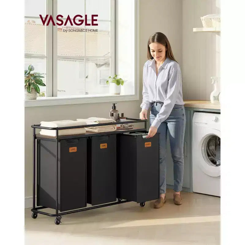 Trieur à linge à roulettes, panier à linge roulant de 150 L avec 3 sacs amovibles et 6 étiquettes, étagère supérieure pour détergent, panier portable, noir encre