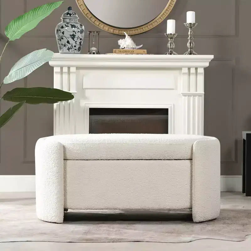 43 Banc de rangement ovale rembourré